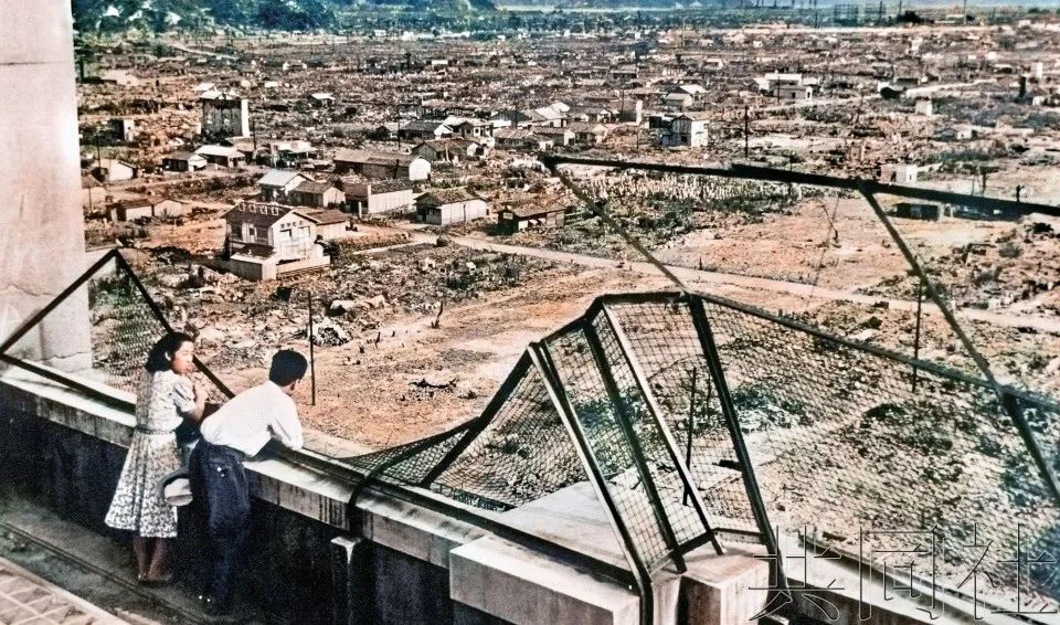 广岛核爆|广岛核爆次年俯瞰废墟的他们俩被找到，“幸好我活到90岁”