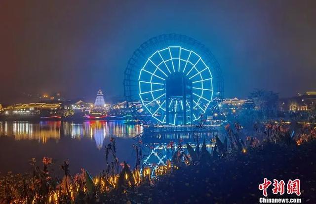 自驾游|国庆假期过出年味儿！大家都这样出门