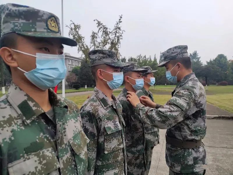 军事|新兵入营将“满月”，现在咋样了？