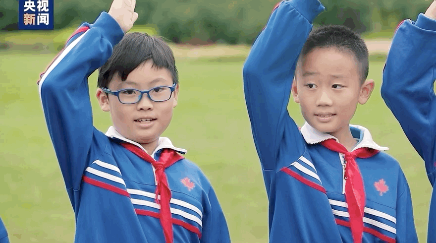 |同唱《我的祖国》 “燃爆”这个国庆假期