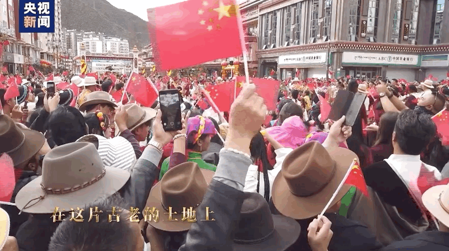 |同唱《我的祖国》 “燃爆”这个国庆假期