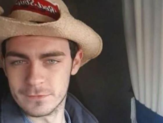 移民|英国货车惨案细节：移民死前绝望告别家人 嫌犯开箱后呆立90秒