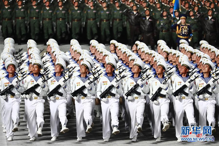 金日成|朝鲜举行阅兵式庆祝劳动党建党75周年