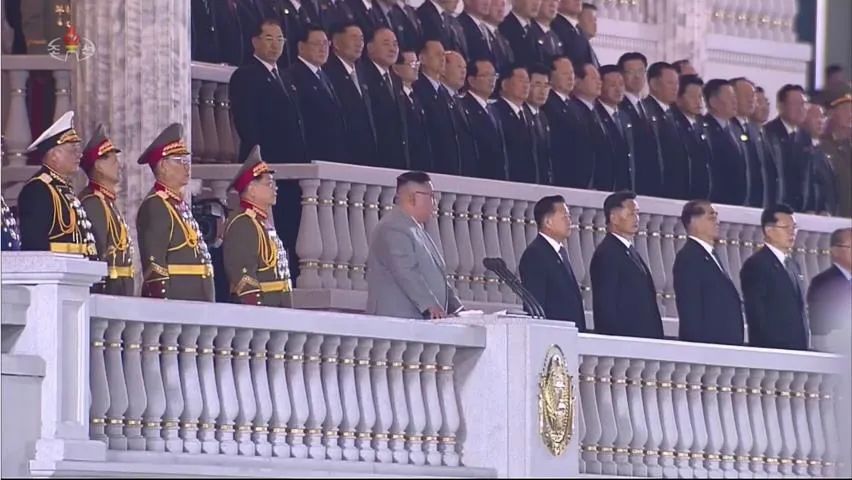朝鲜阅兵|朝鲜阅兵亮“重器” 金正恩：时间站在我们这边