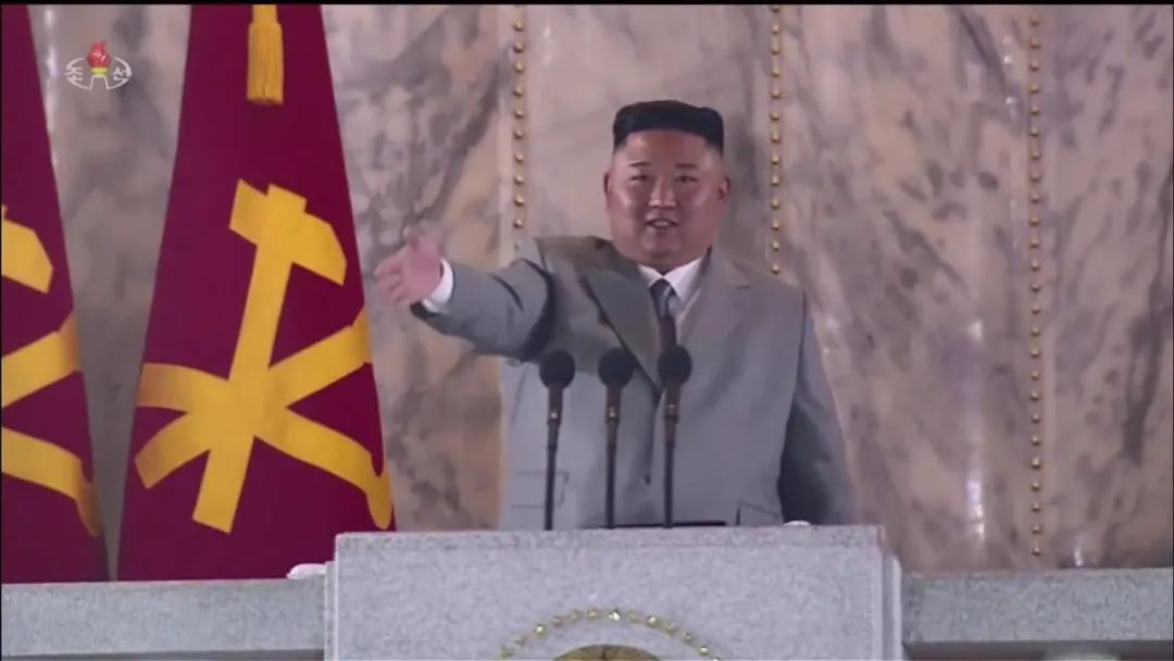 朝鲜阅兵|朝鲜阅兵亮“重器” 金正恩：时间站在我们这边