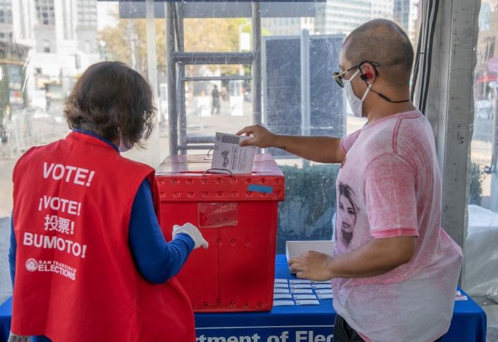 国际|美国单日新增新冠病例升至两个月新高