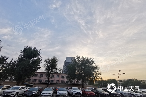 天气|秋裤在召唤!北京今天降温明显最高气温跌至15℃ 凉意升级