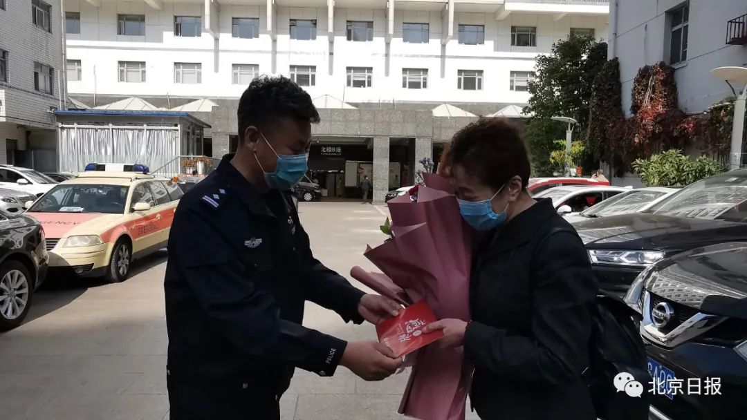 法制|“卡里有钱，密码给你，你们刷吧”