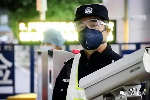 疫情|决不允许问题从我的岗位上溜过去