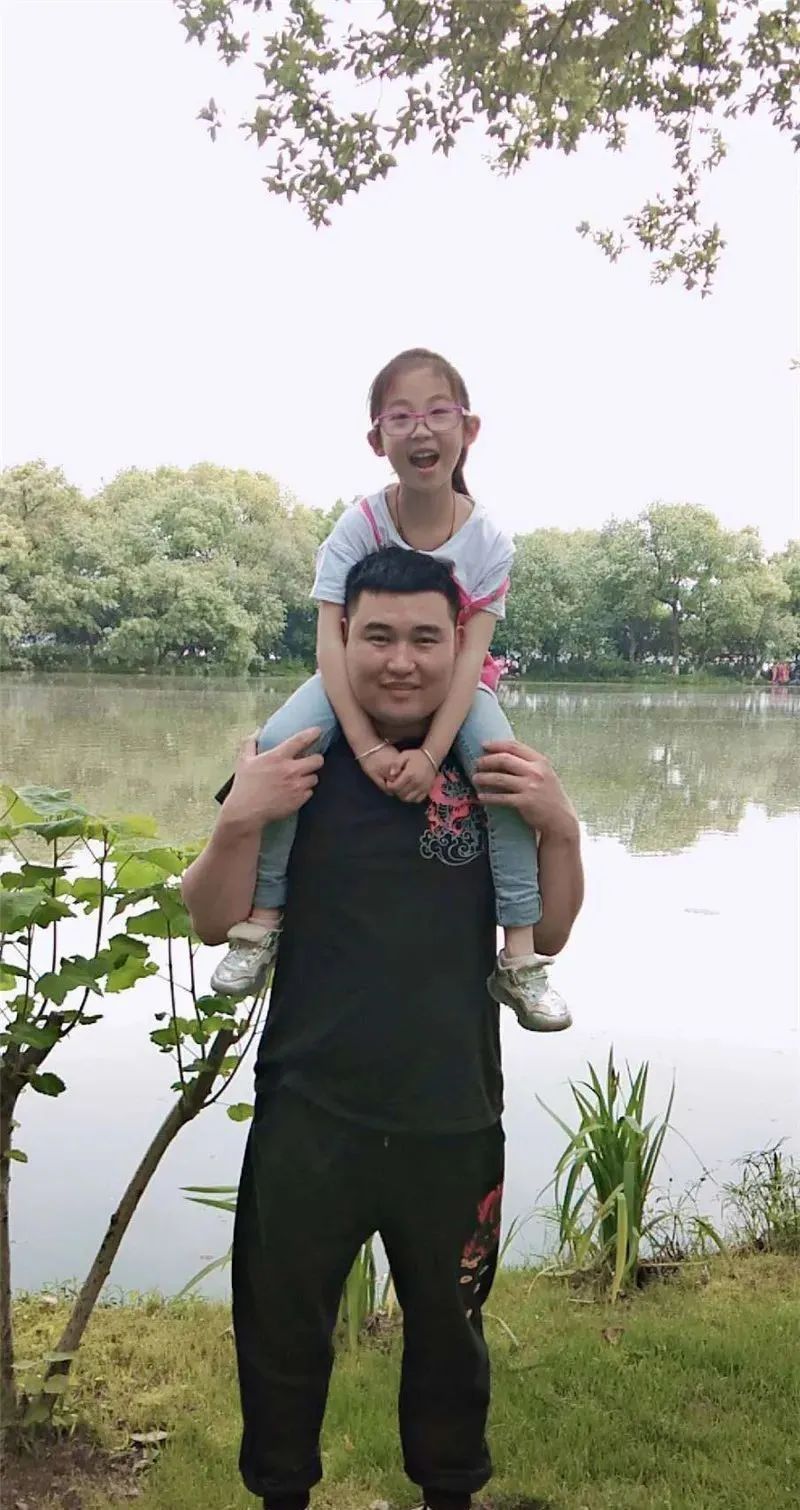 社会|7岁女儿假期和爸爸相聚，离别时的一封信戳中泪点