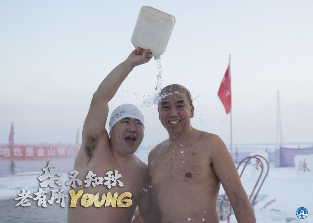 摄影|您练起来真好看 像春天的花一young