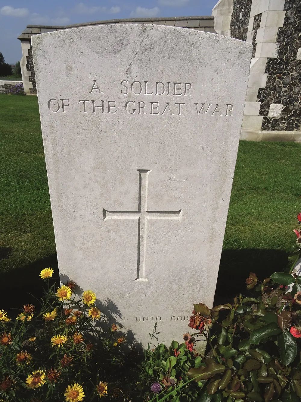 一战|这个废墟，成了英国人最神圣的地方