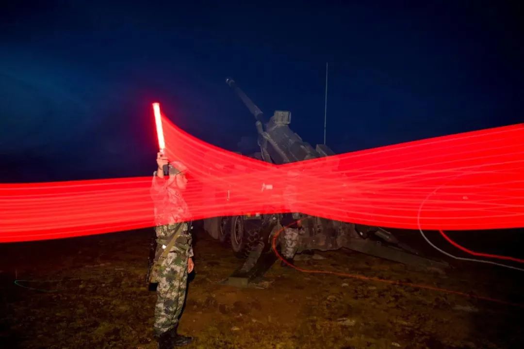 火炮|海拔4400米新型火炮超极限射距打击