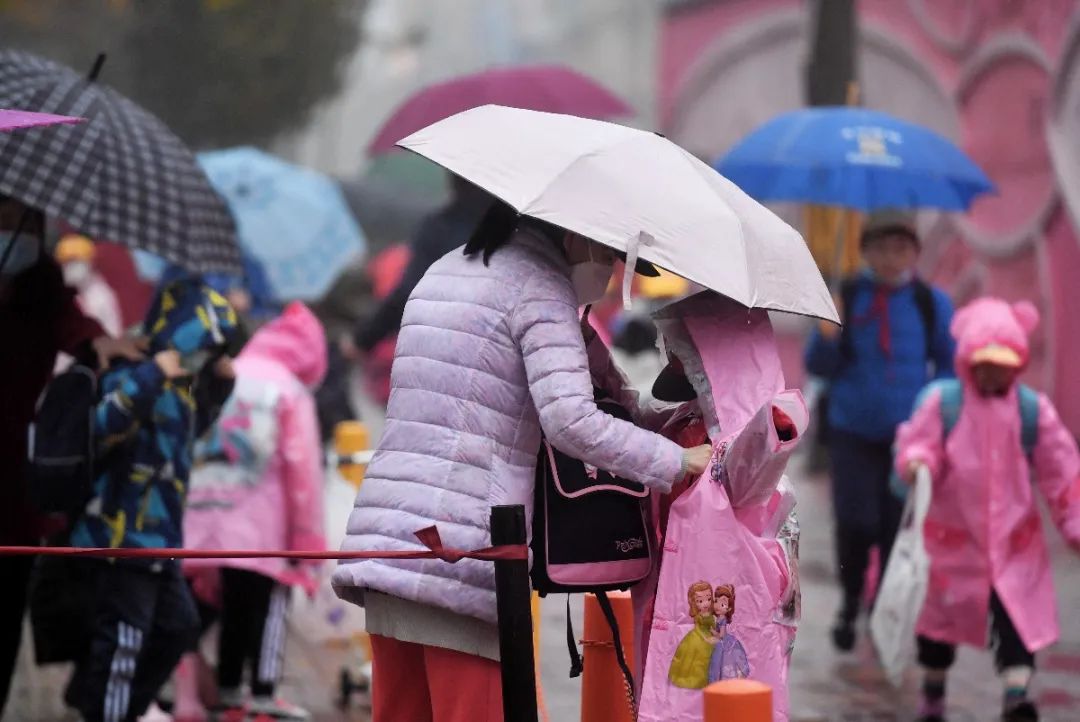 天气|冬雨中，北京美丽“冻”人！