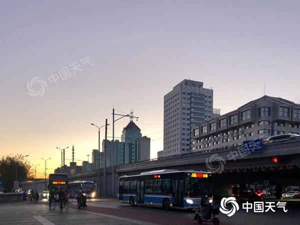 天气|冷！今日北京大部地区最高气温仅8℃ 周末雨雪或再来袭