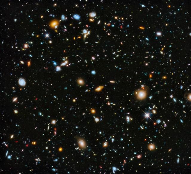 天文|是否存在一种宇宙参考系，可以定义宇宙中的相对运动呢？