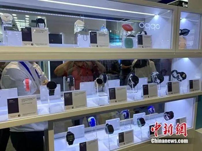手机|集体涨价！曾经“价格亲民”，如今最高售价上万