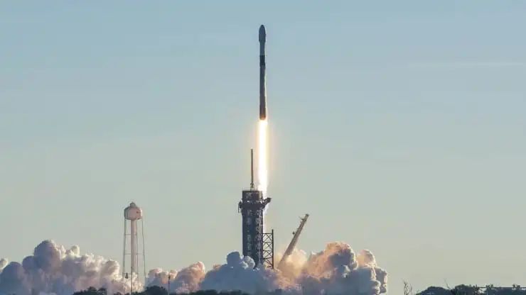 太空探索技术公司|快讯 | SpaceX再获3.15亿新融资，估值超740亿美元