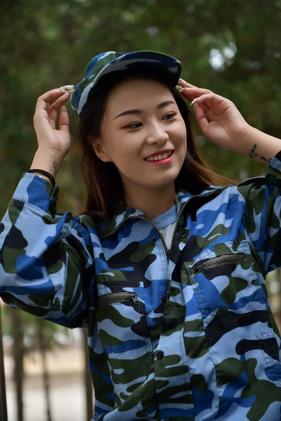 superidol的笑容都没你的甜pick2020级军训最美笑脸