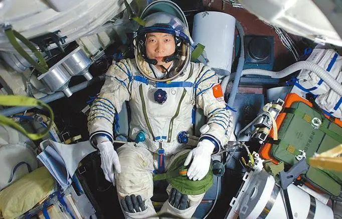 |杨利伟的这篇文章全网刷屏