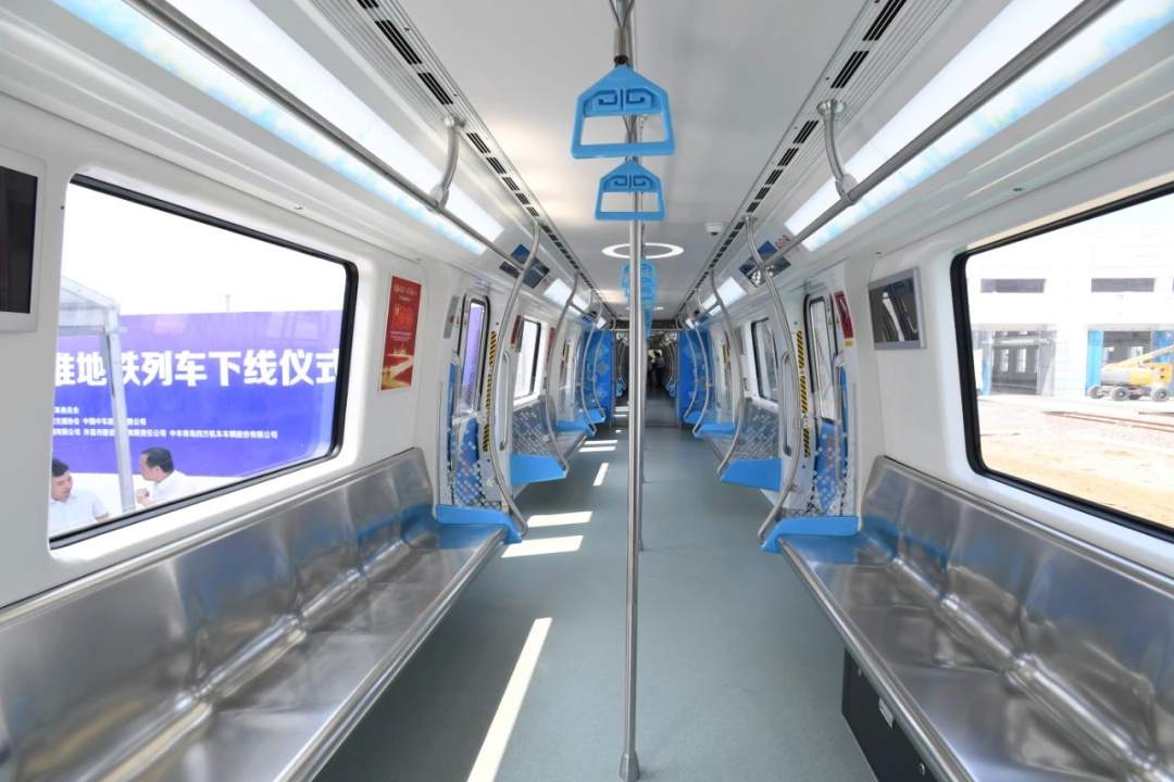 汽车|完全自主知识产权！首列中国标准地铁列车下线