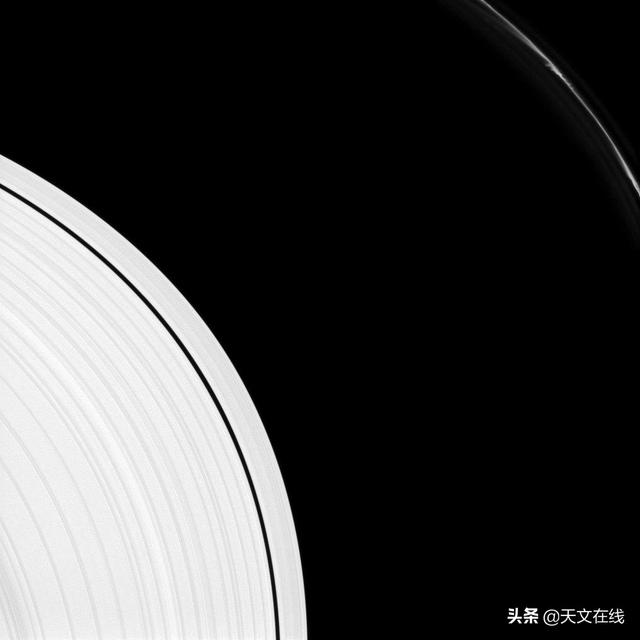 土星|为什么说土星环类似一个小型太阳系？下面这个酷图告诉了我们答案