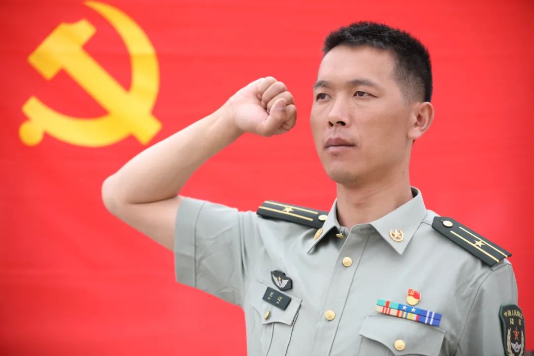 贺兰山下骁狼无畏