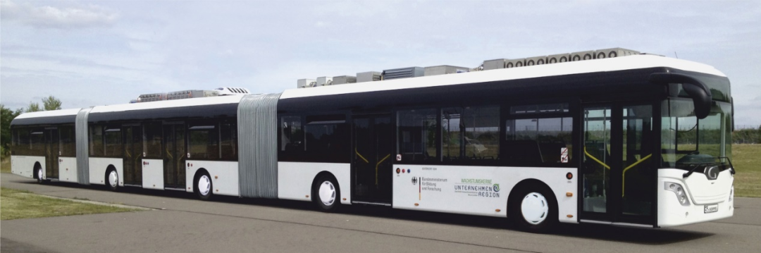 分成三节的公交车转弯不会出事故吗