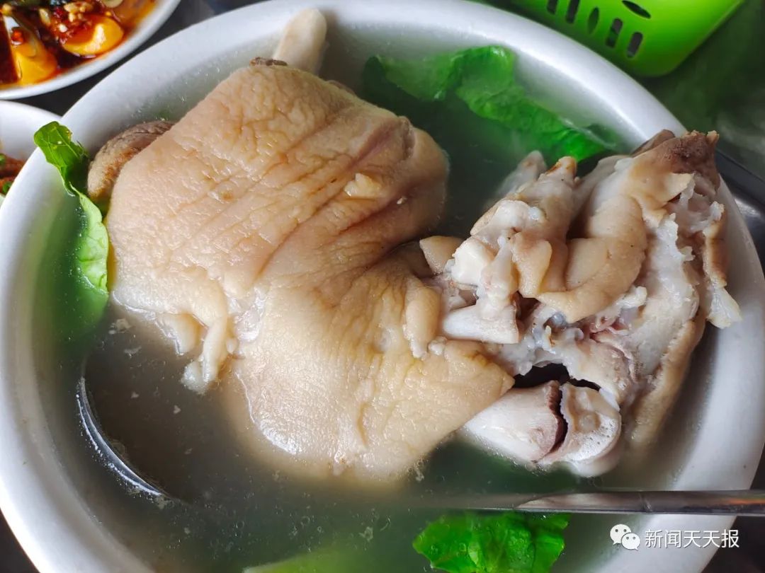 一碗美味的蹄花真的值得让好吃嘴们跑去安谷