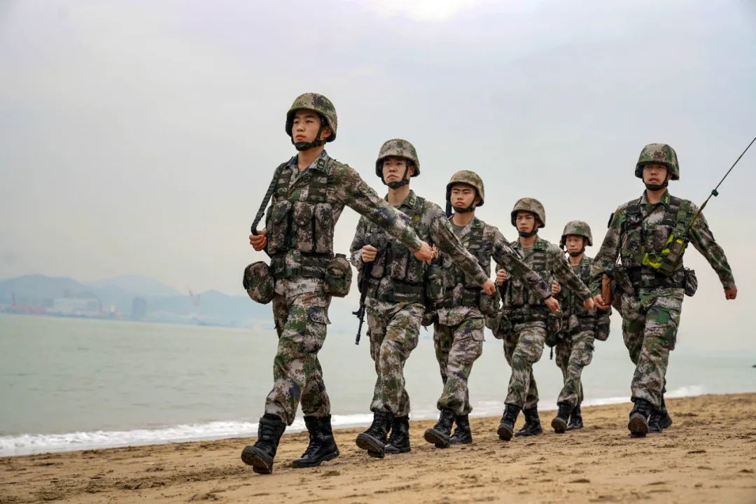 紧盯海疆,坚守岗位圆满完成各项任务"海防一线有我们请祖国和人民放心