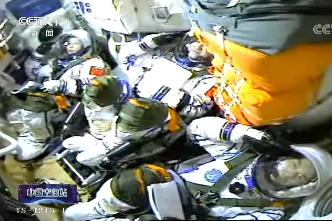 中国航天员|航天员曾“难以承受的”26秒，怎么攻克的？