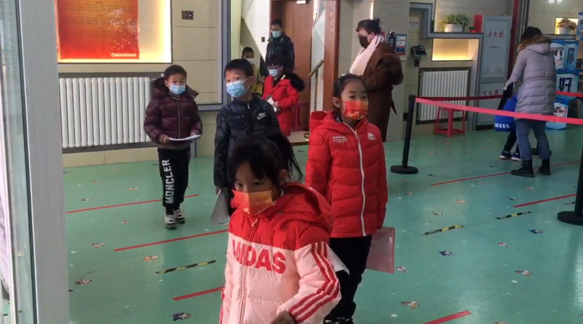 实地探访北京万泉小学曙光校区开启第二针新冠疫苗接种