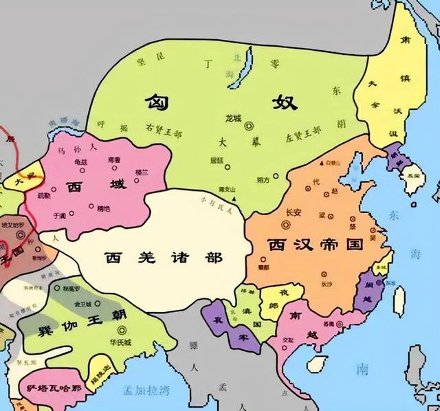 西汉初年形势图当匈奴与汉朝对立时期,有一项非常普遍的现象,便是匈奴