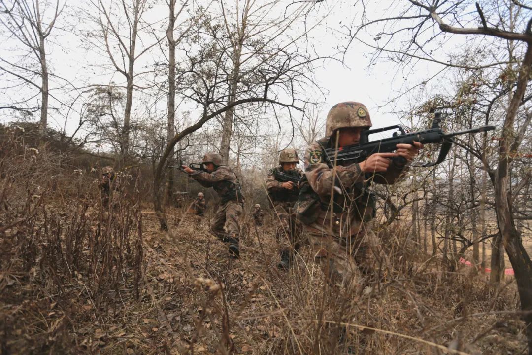 铁锤子红军旅凌寒砺兵