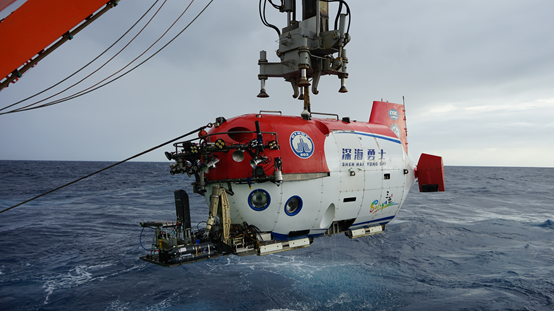 深海一号多壮美中石大教授深潜1500米探秘