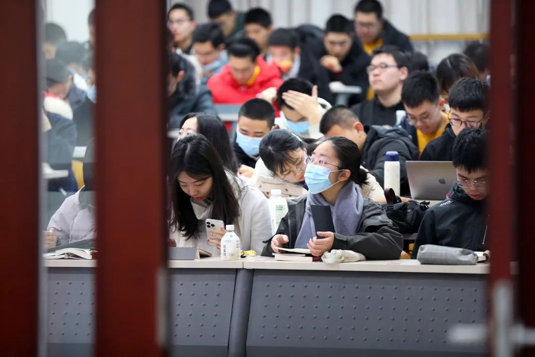 开学谁不喜欢北大的新学期呢