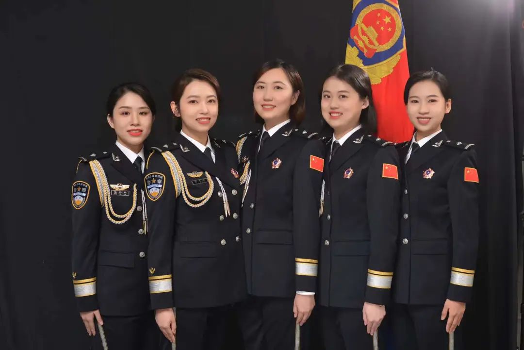 首都机场公安警礼服拍摄花絮来啦