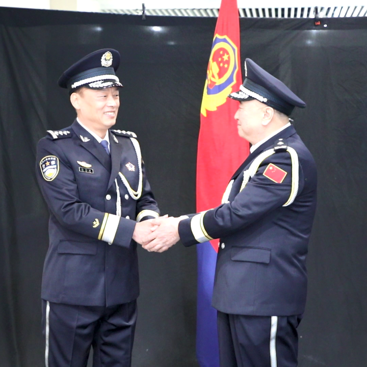 首都机场公安警礼服拍摄花絮来啦