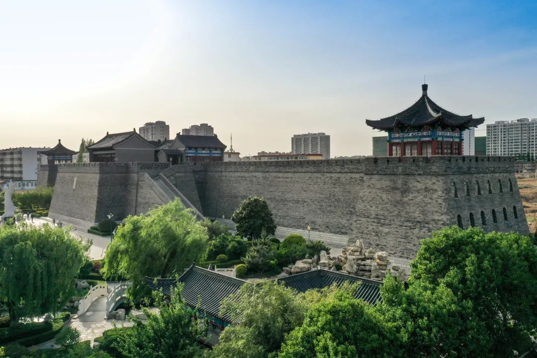 潍坊创建东亚文化之都丨超然台上话密州