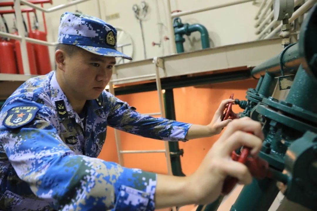 定四海风波他们是海军潜艇兵