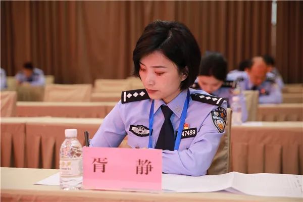 做一株向下扎根向上生长的木兰记四川省女子监狱十一监区党支部书记副