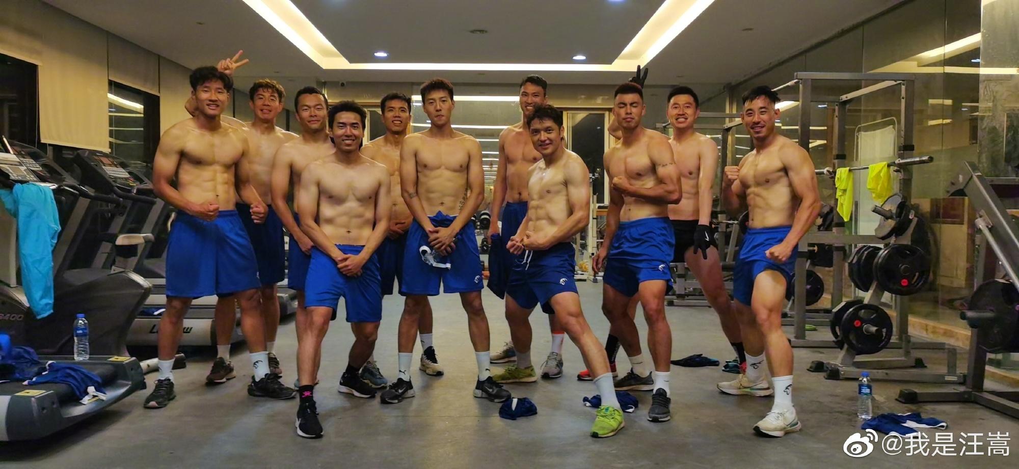 1658653142806342.jpg 001mzhRTly1h2kzwuv9jbj62tc1aoe8102.jpg