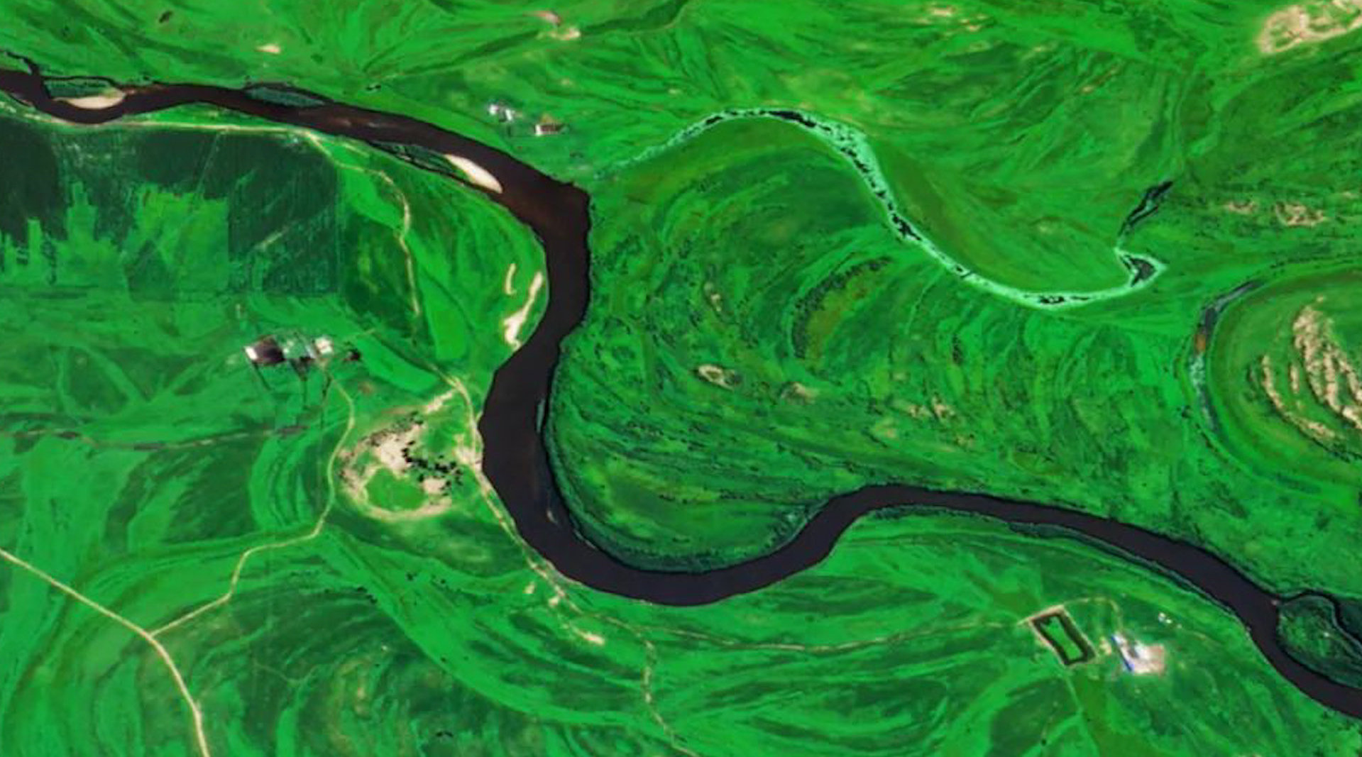 蜿蜒盘旋横亘千里卫星图记录我国夏日河流