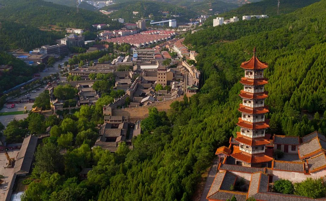 人民日报报道晋城阳城县皇城村大景区建设带动乡村旅游发展