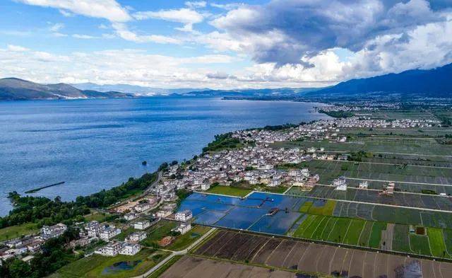 5月26日,雲南大理洱海及周邊村落景觀(無人機照片).