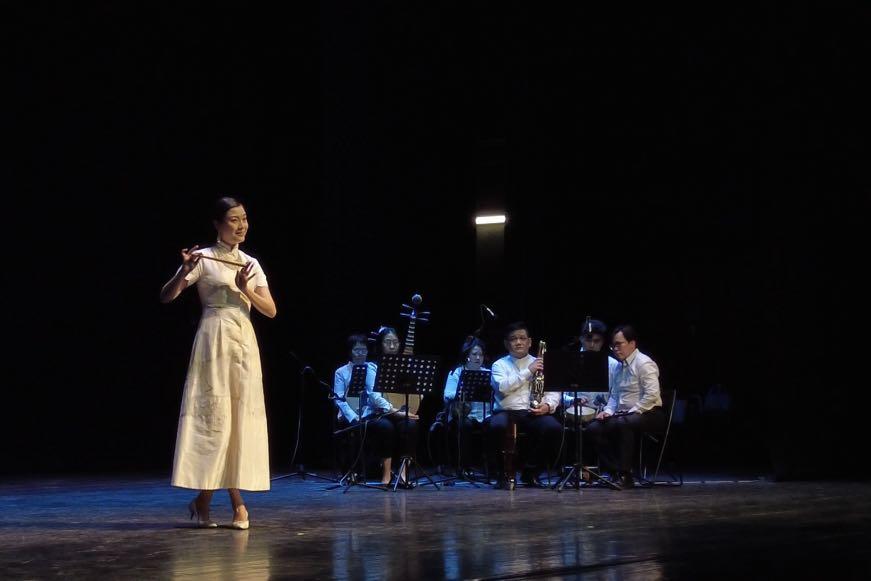 前不久,中国大戏院上演"九韶清音"昆曲清唱会.