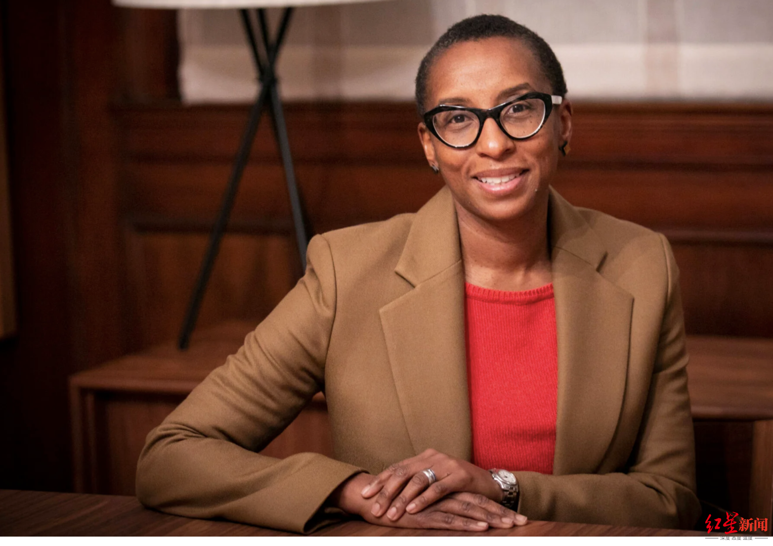哈佛大学迎来史上首位黑人校长：看海地移民之女如何领导世界顶级大学