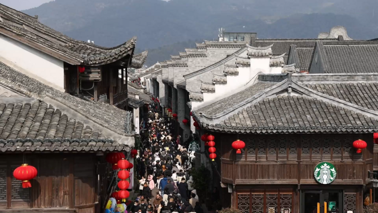 春节黄金周消费观察：年味浓、人气旺、开门红