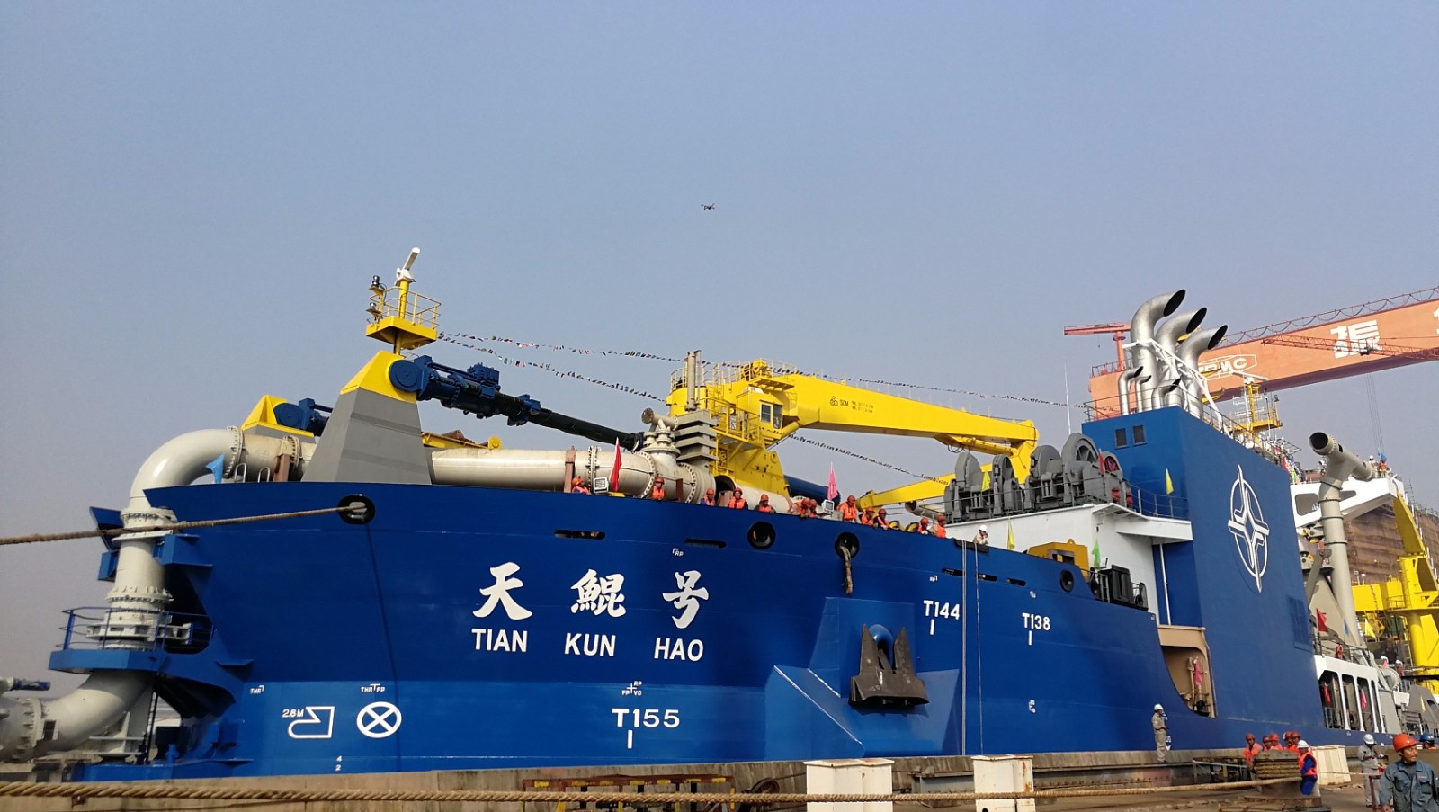 "天鲲号"成功下水 中国再添"造岛神器"!