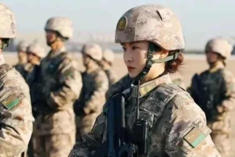 Amazon.co.jp: 実物 中国軍特殊部隊07式荒漠迷彩戦闘服上下帽子
